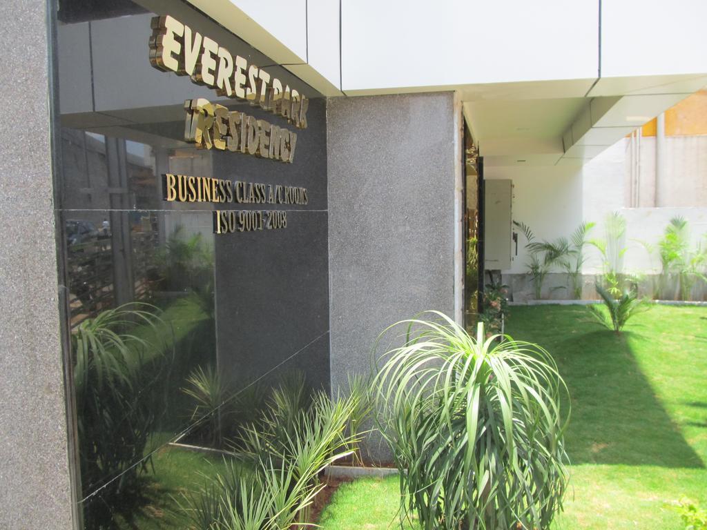 Everestparkresidency Hotel Tiruchirappalli Kültér fotó