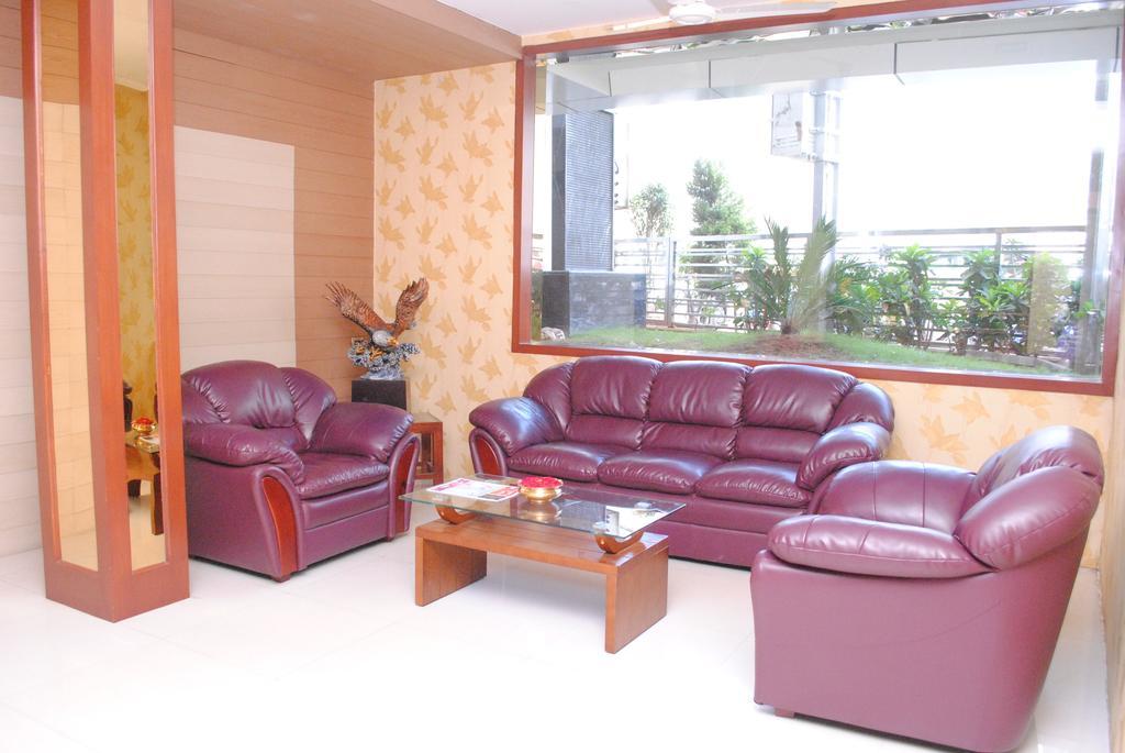 Everestparkresidency Hotel Tiruchirappalli Kültér fotó